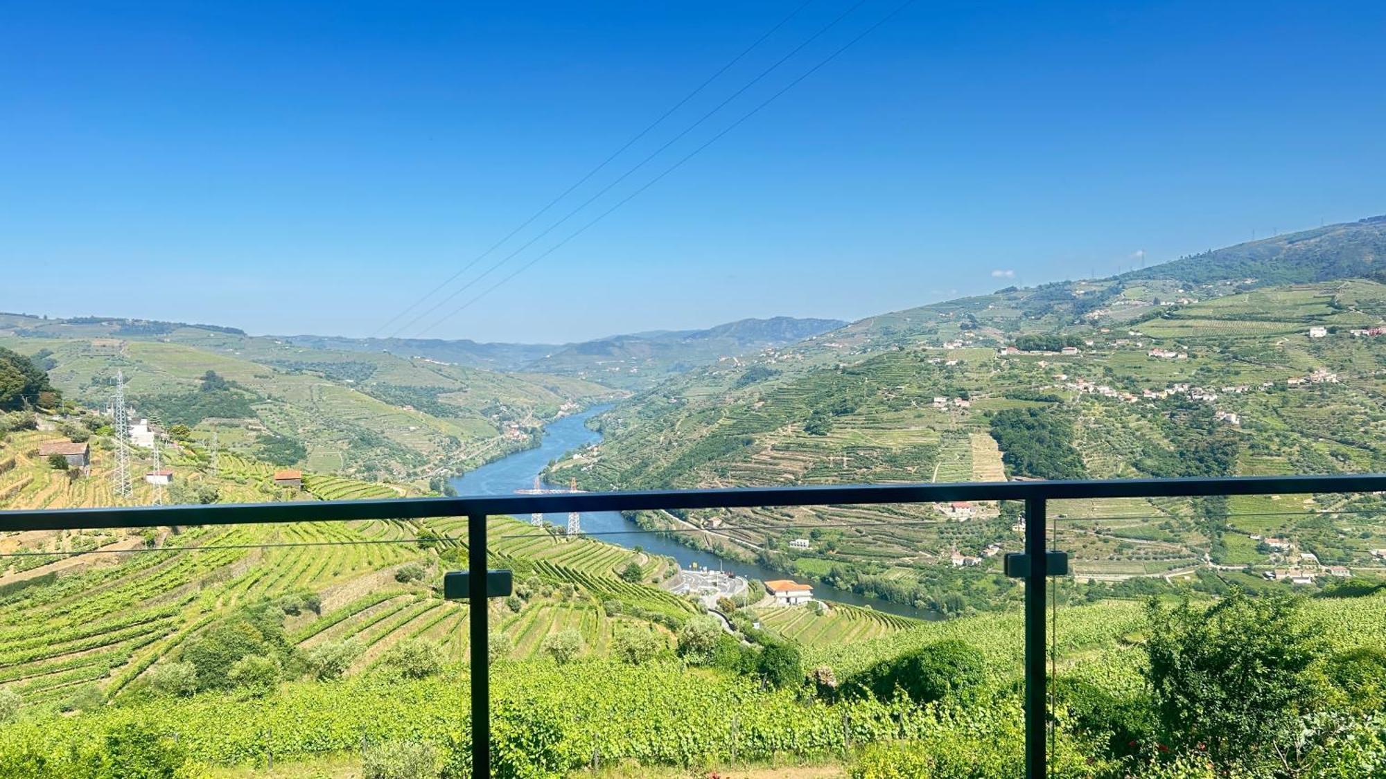 메사오프리오 Casa Vale Do Douro B&B 외부 사진